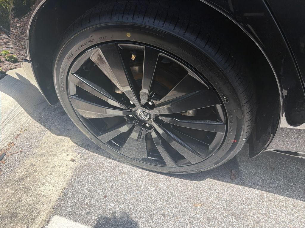 Used 2022 Black Nissan 2.5 SR image 16