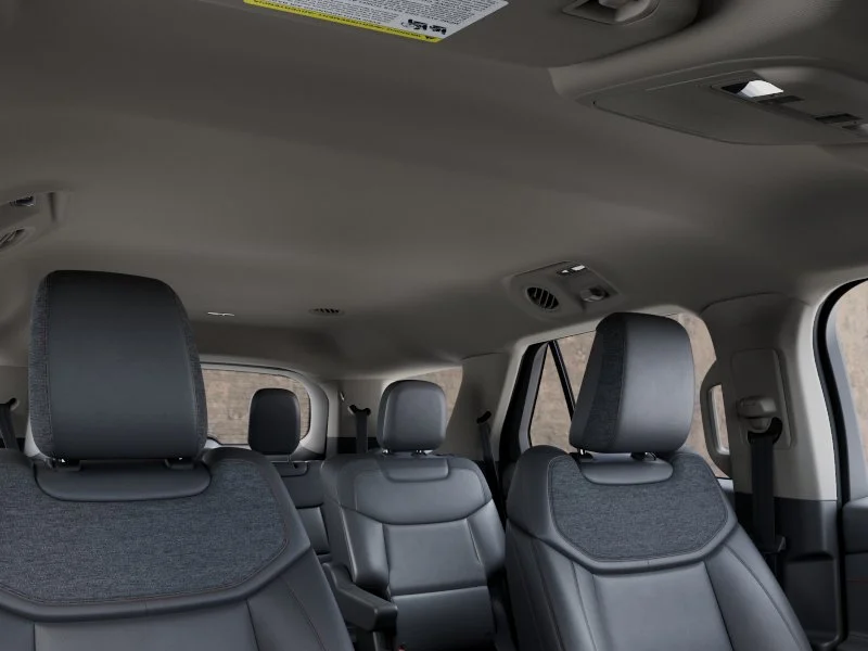 New 2027 Vapor Blue Metallic Ford Active image 22