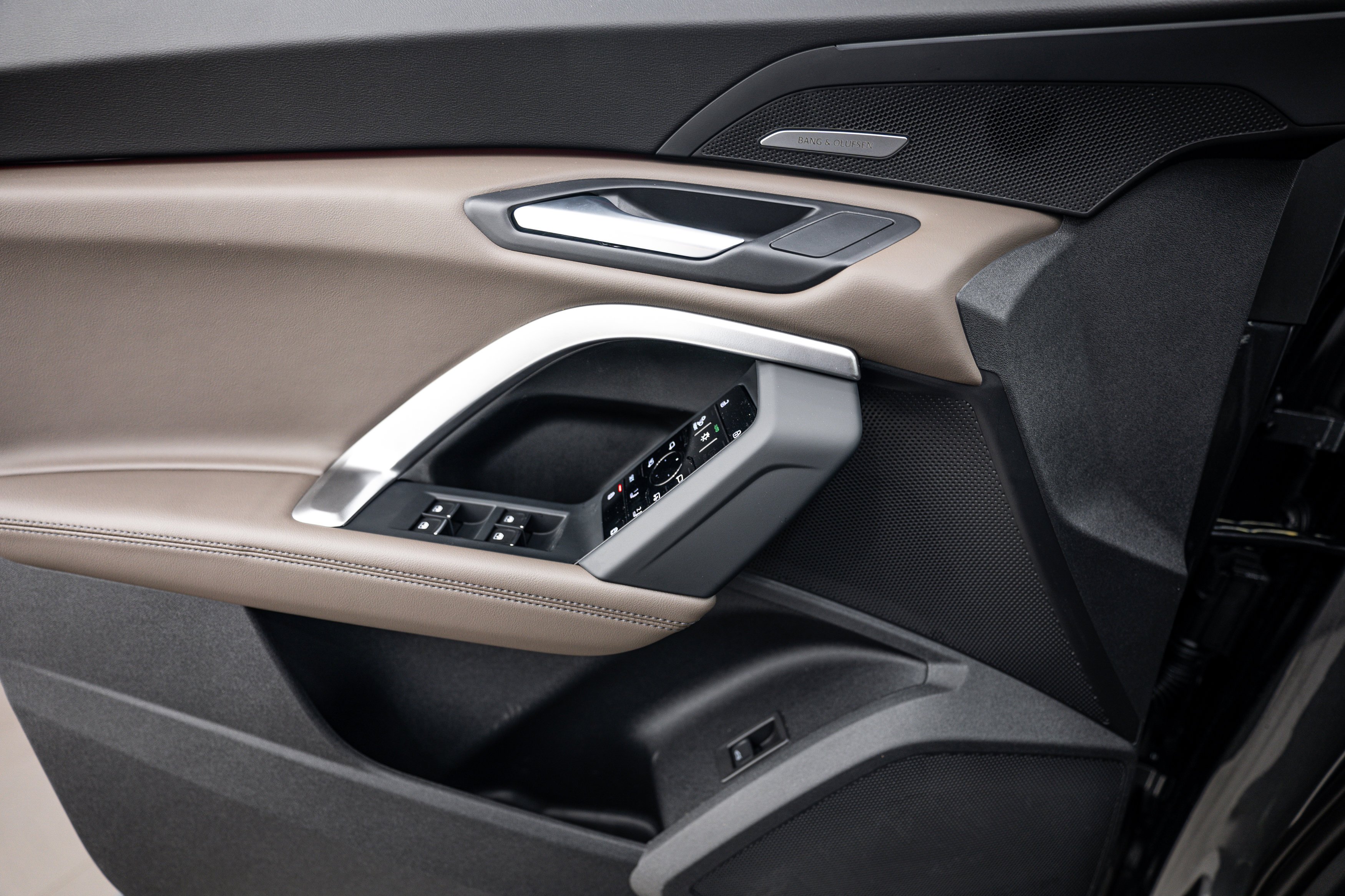 New 2026 Daytona Gray Audi Premium Plus image 13