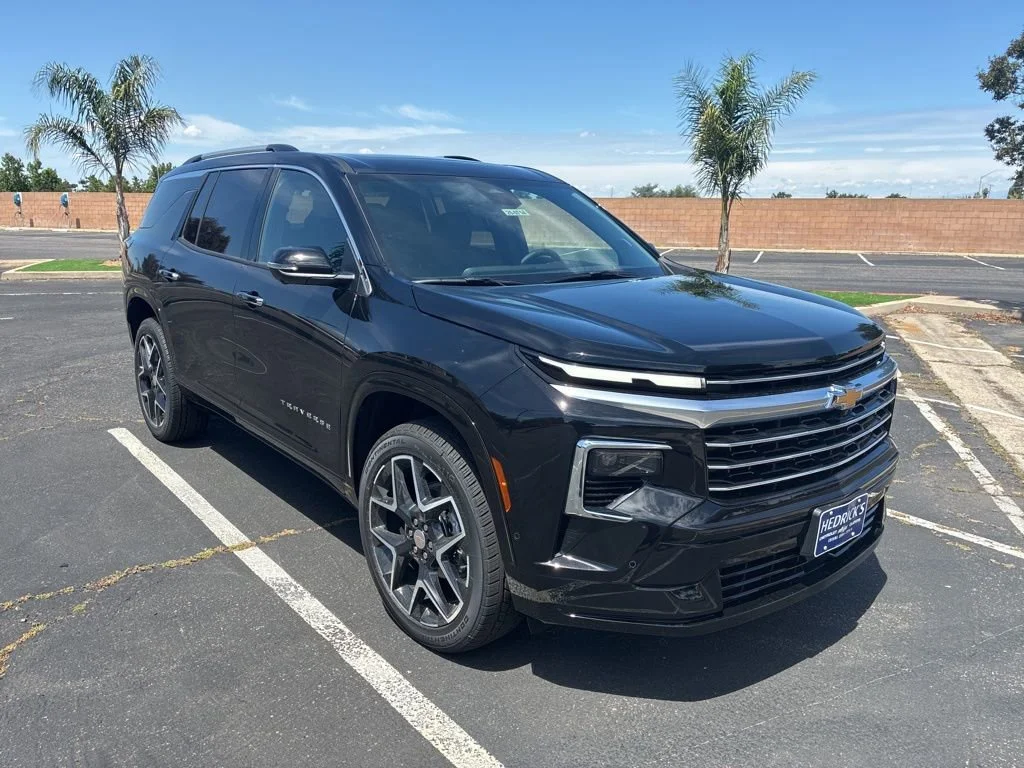 2026 Chevrolet Traverse AWD High Country's photo
