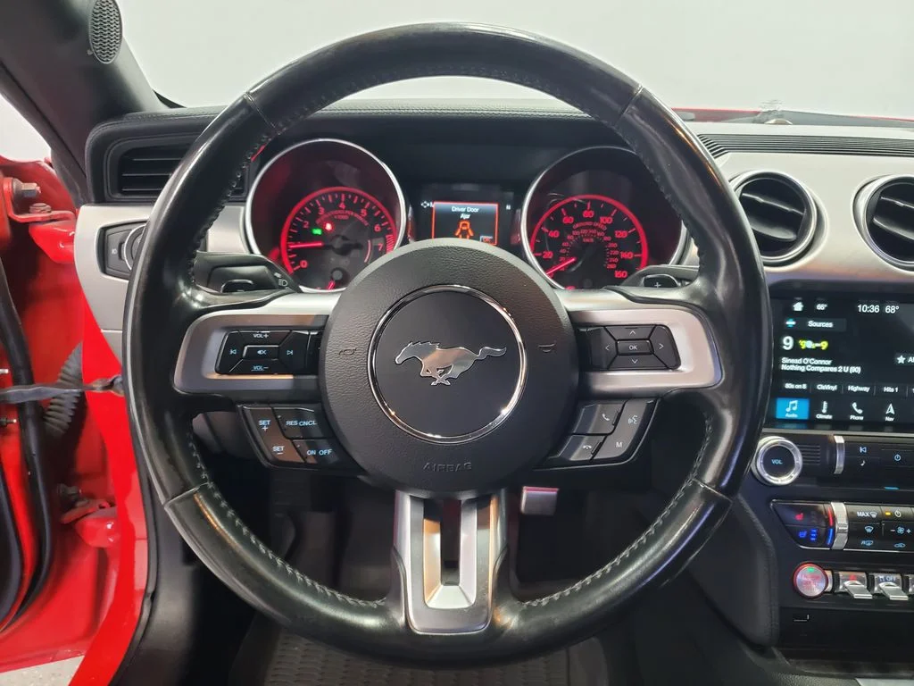 2018 Ford Mustang EcoBoost Premium - Photo 11