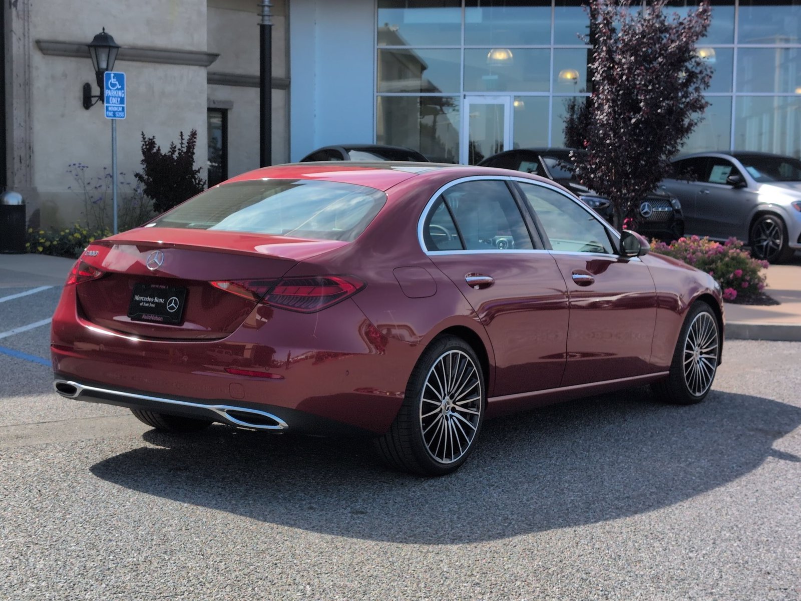 New 2026 MANUFAKTUR Patagonia Red Metallic Mercedes-Benz C 300 image 2