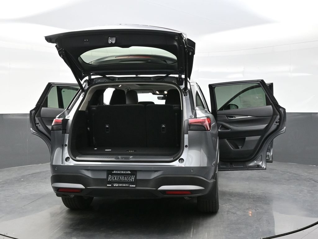 New 2027 GRAPHITE SHADOW INFINITI Luxe AWD image 49