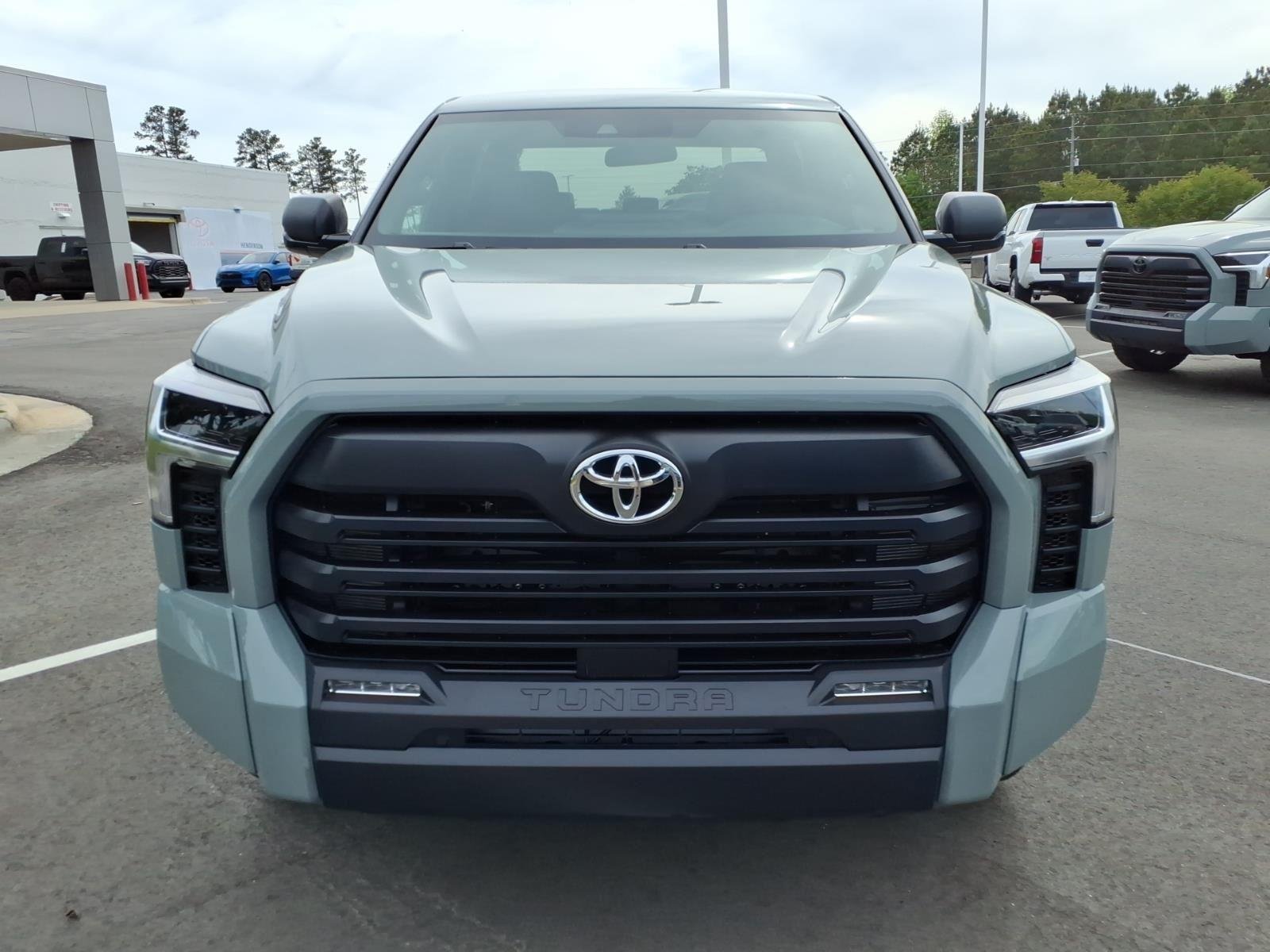 Used 2025 Lunar Rock Toyota SR5 image 11