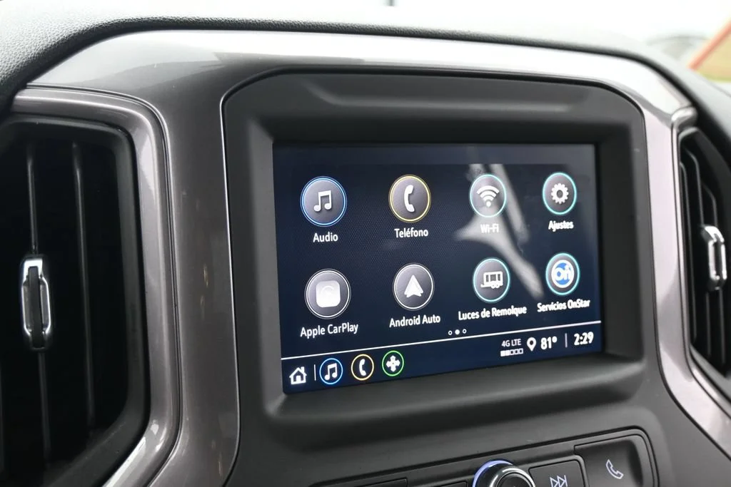 Used 2024 Glacier Blue Metallic Chevrolet Custom image 18