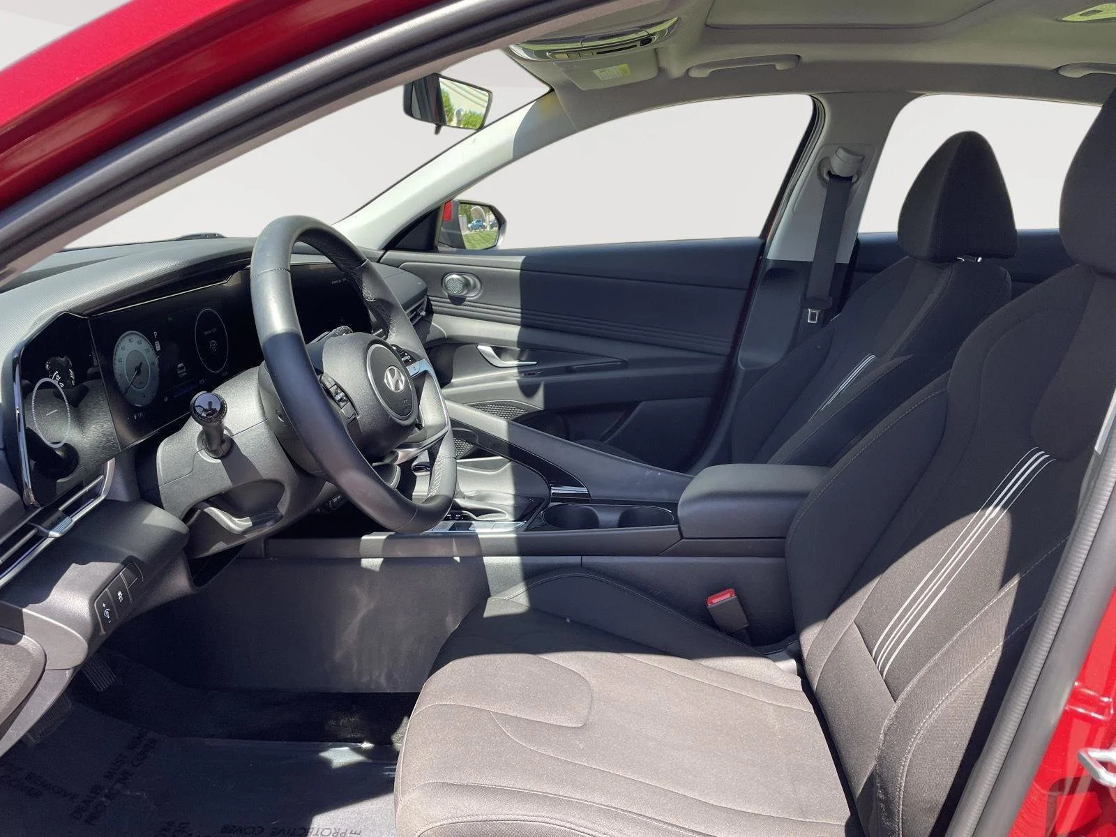 Used 2024 Ultimate Red Hyundai SEL image 22
