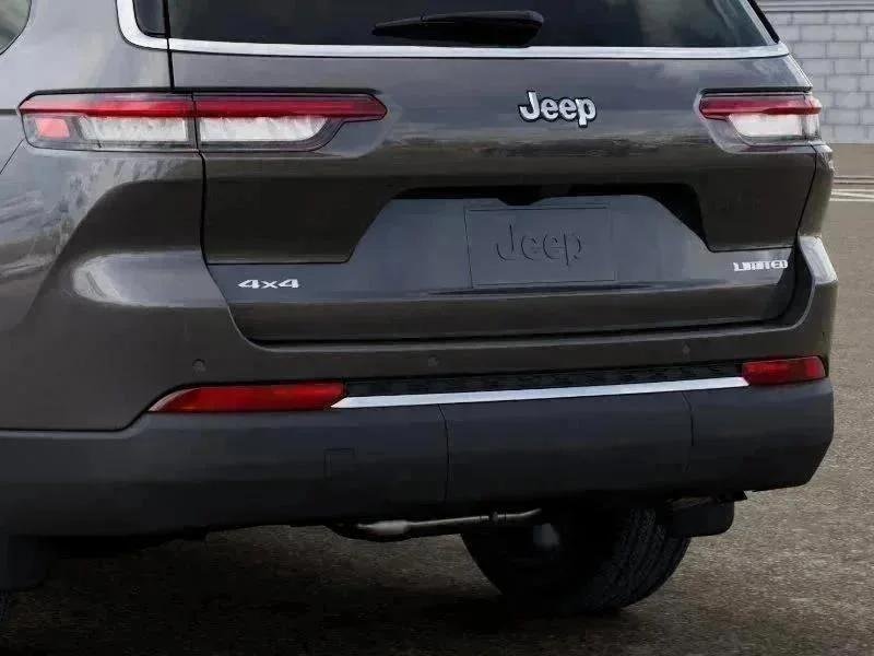New 2026 Baltic Gray Metallic Clear-Coat Exterior Paint Jeep Limited image 39