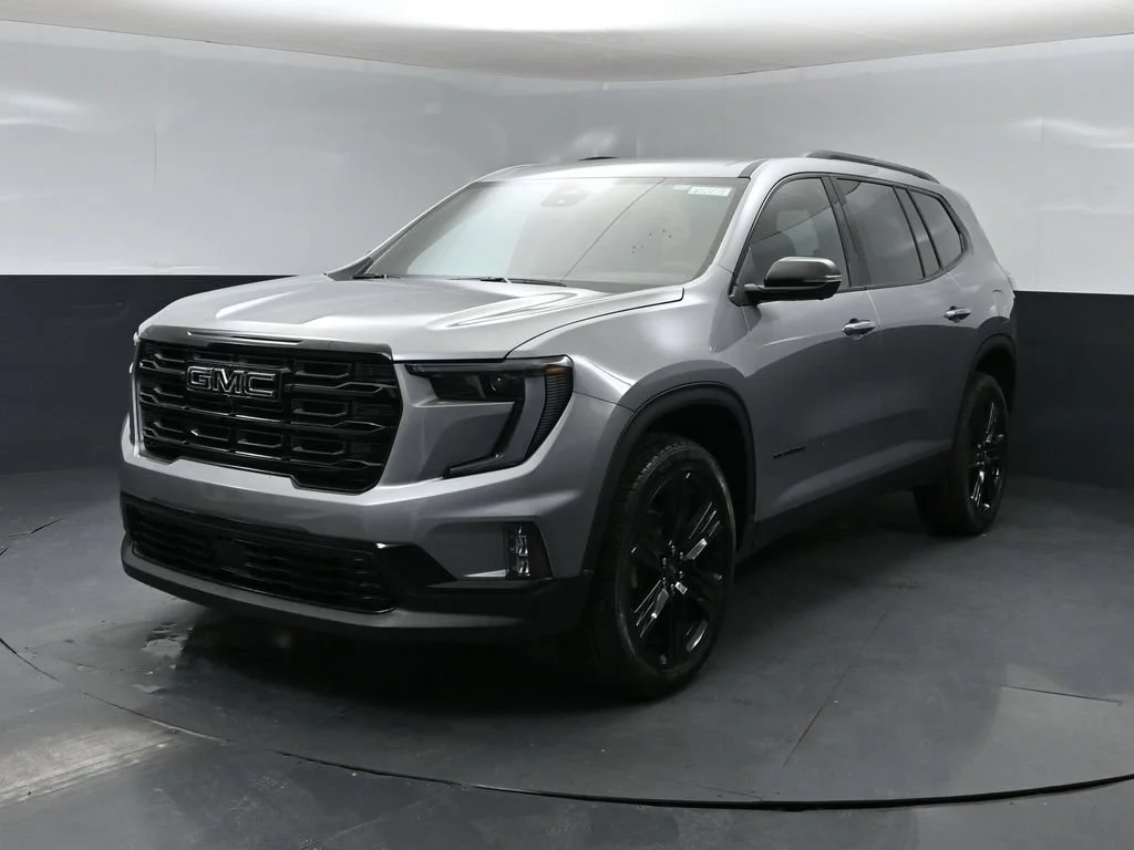 New 2026 Sterling Metallic GMC Elevation image 5