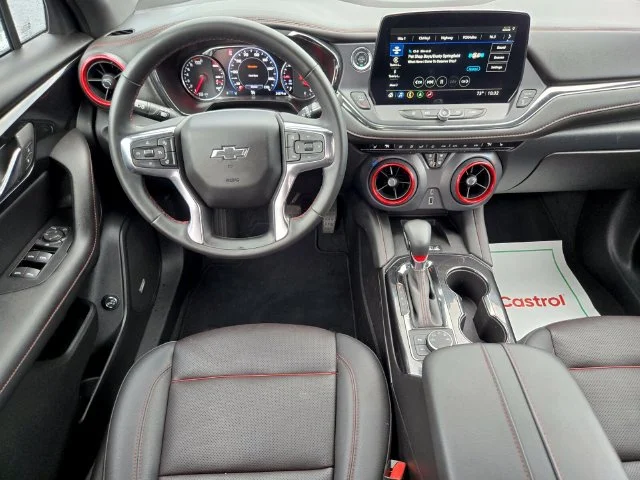 Used 2025 Gray Chevrolet RS image 13
