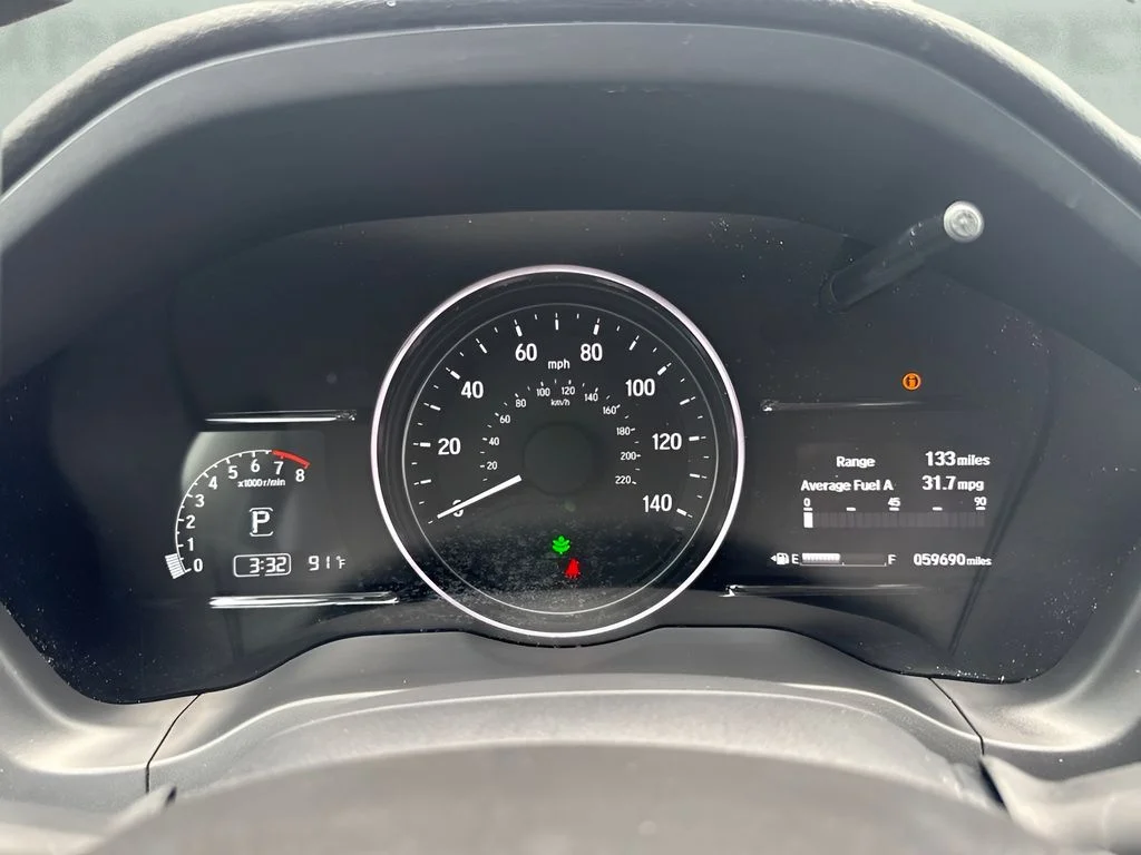 Used 2019  Honda EX image 14