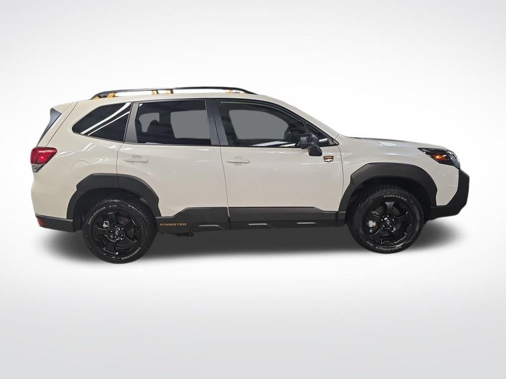 Used 2025 White Subaru Wilderness image 7