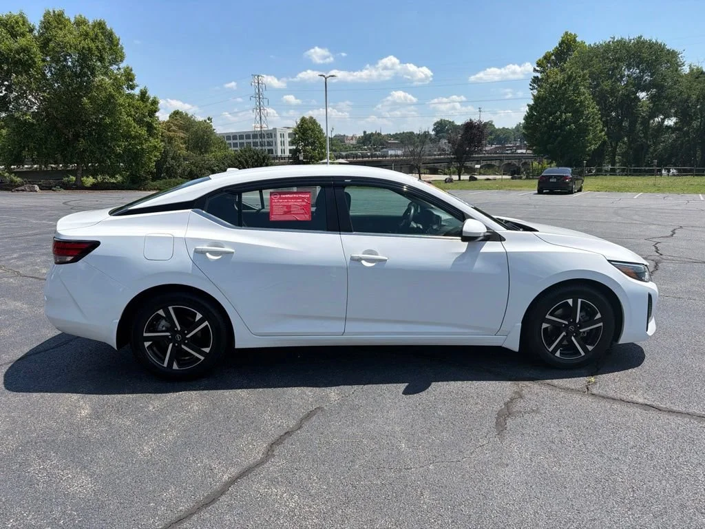 Used 2024 White Nissan SV image 7