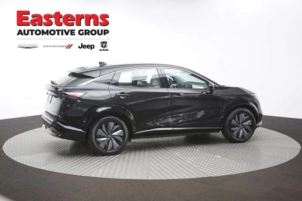 Used 2023 Black Nissan ENGAGE image 44