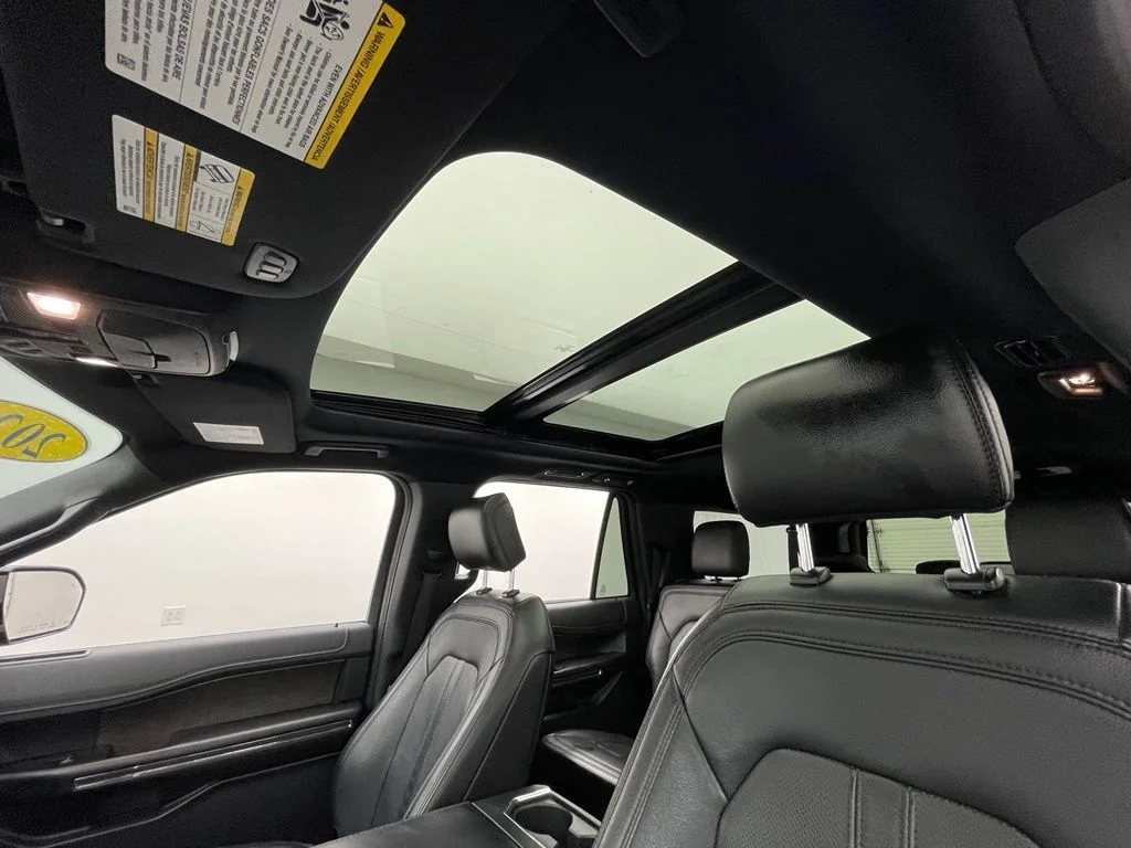 Used 2020 Black Ford Limited image 5
