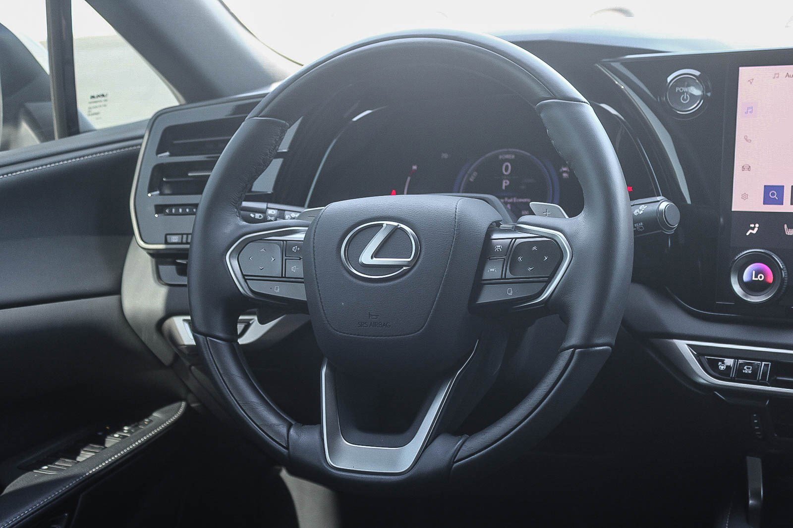 Used 2024 White Pearl Lexus RX 350h Premium Plus image 16
