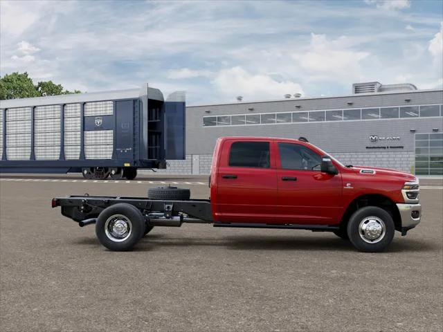 New 2026 Flame Red Clear-Coat Exterior Paint RAM Tradesman image 12