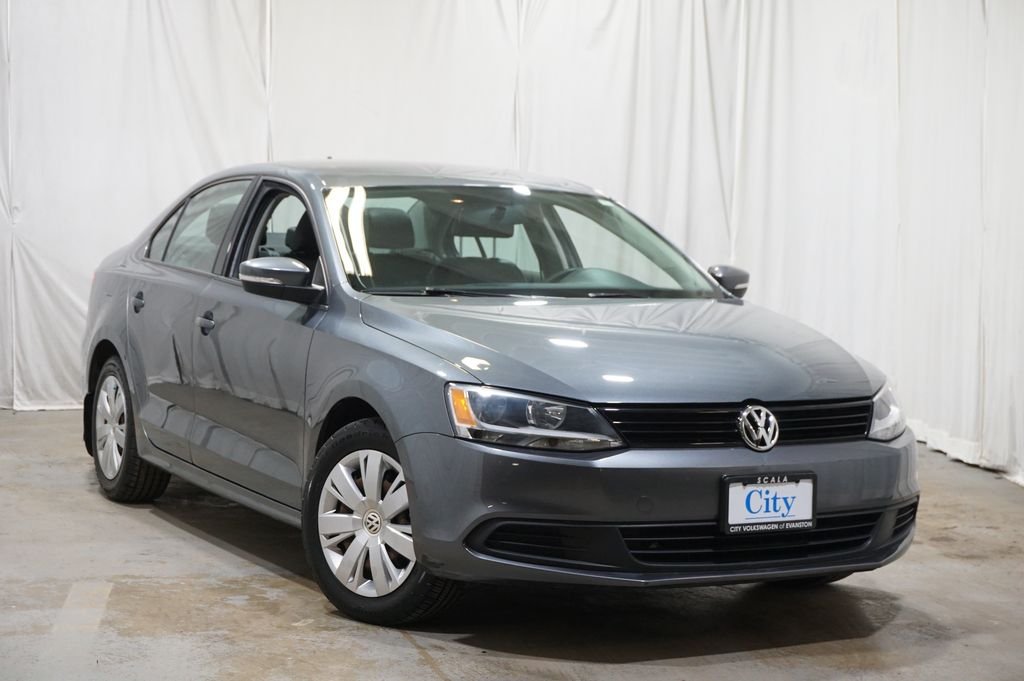 Used 2014 Volkswagen Jetta SE with VIN 3VWD07AJXEM239087 for sale in Evanston, IL