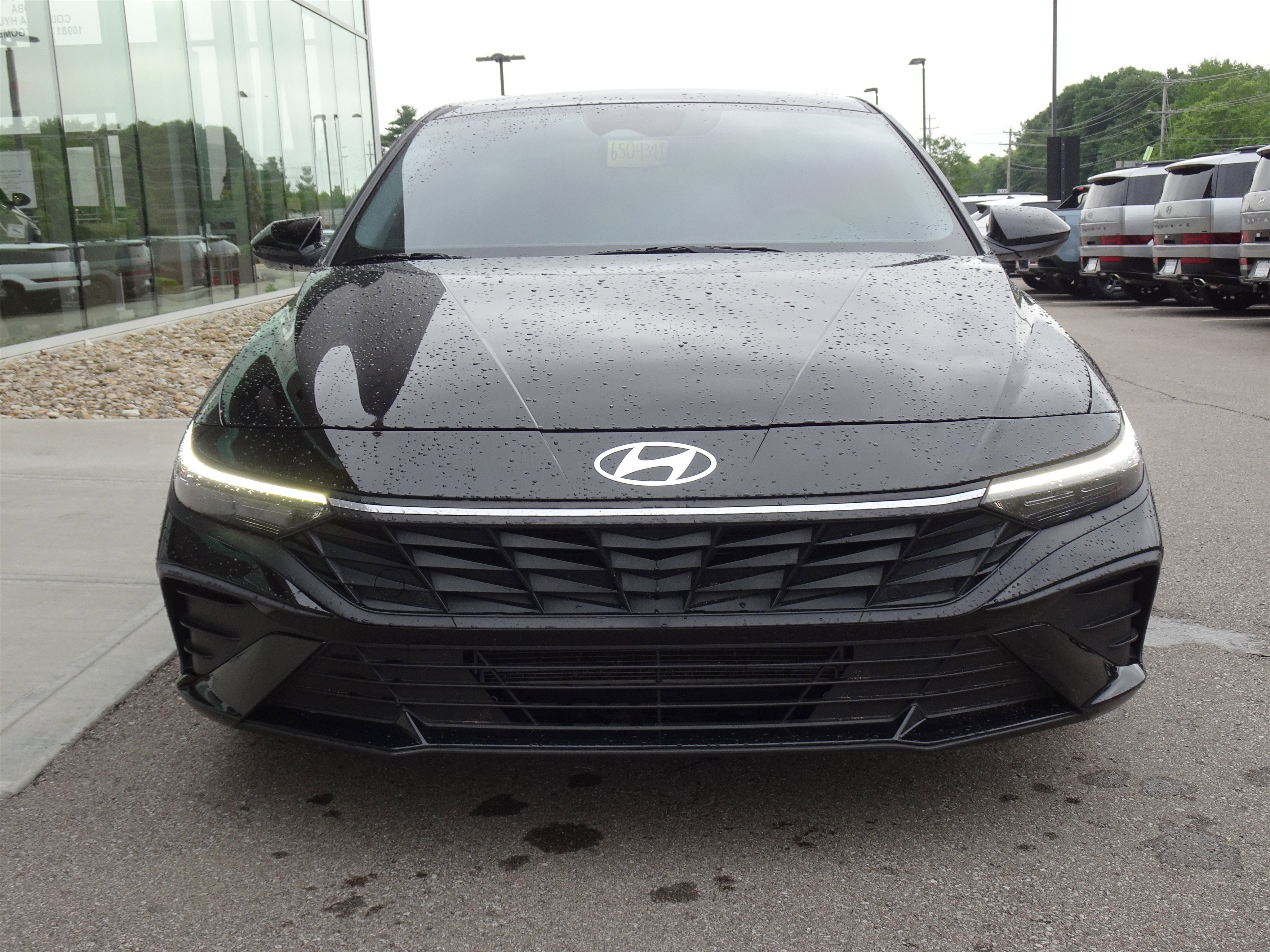 Certified Used 2024 Abyss Black Hyundai SE image 7