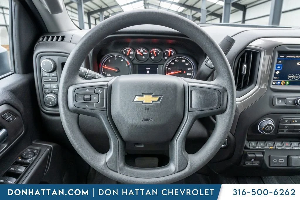 2026 Chevrolet Silverado 2500 HD Custom - Photo 6