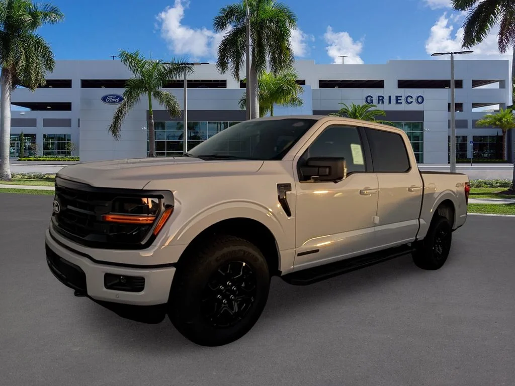 New 2026 Avalanche Ford XLT image 3