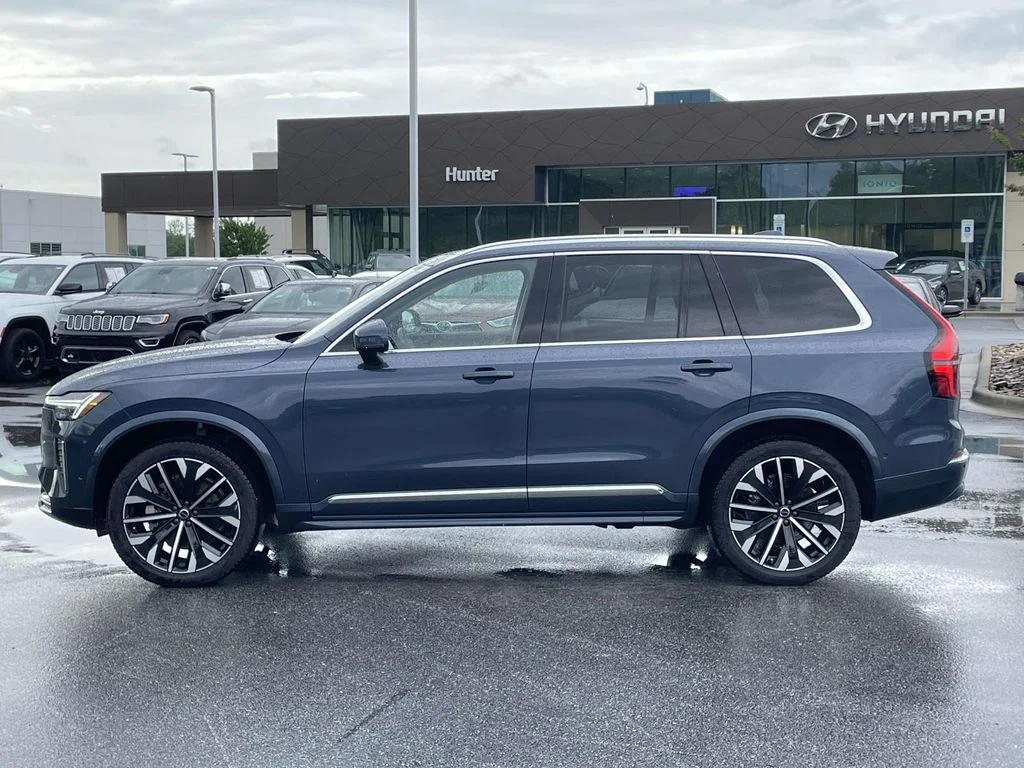 2026 Volvo XC90 Ultra - Photo 25