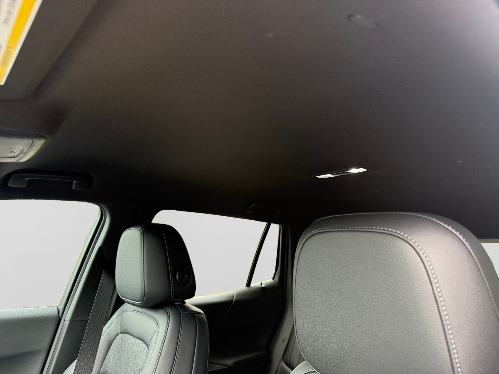 2027 Chevrolet Equinox LT - Photo 22