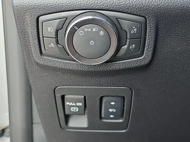 Certified Used 2017 Ingot Silver Ford XLT image 21