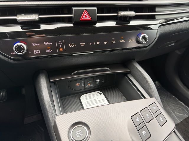 New 2026 Snow White Pearl Kia SX Prestige image 19