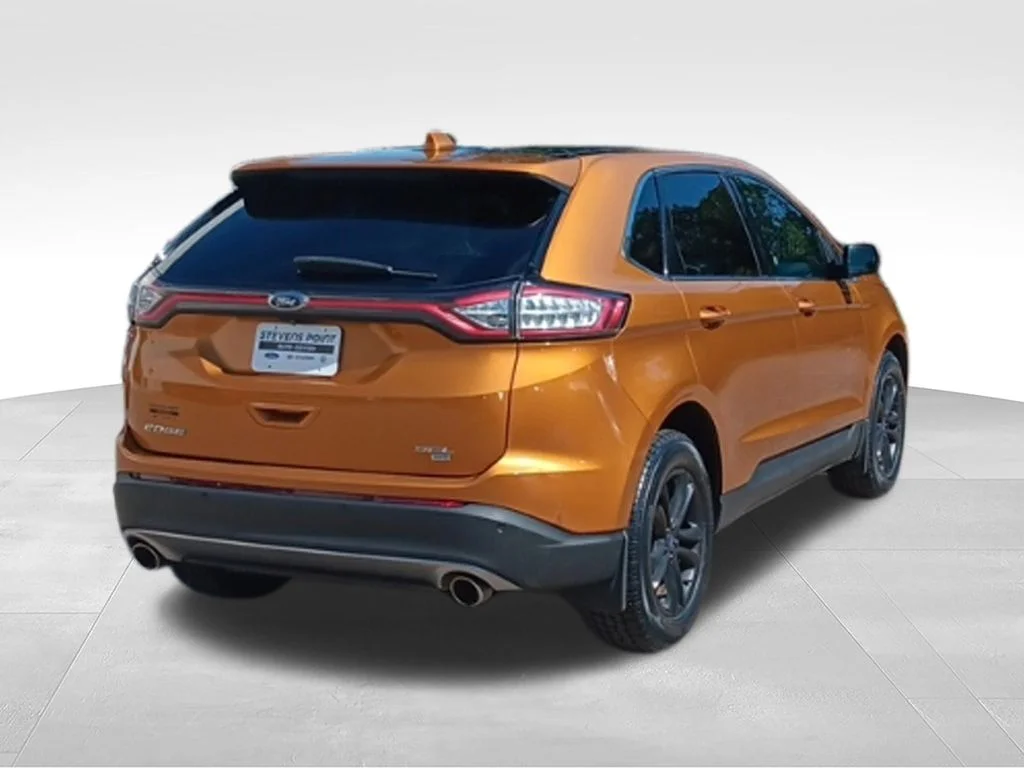 Used 2016 Electric Spice Metallic Ford SEL image 7