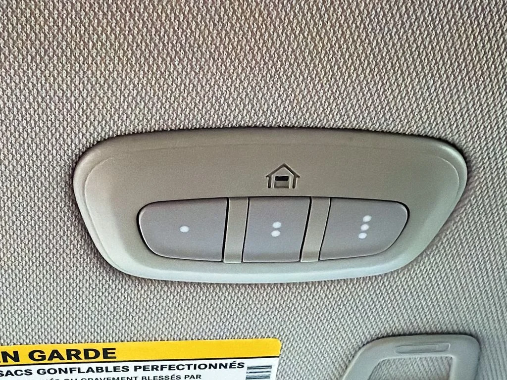 Used 2022 Gray Metallic Jeep Limited image 12