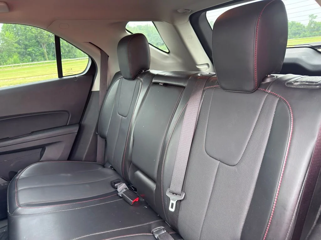 Used 2017 Red Chevrolet Premier image 26