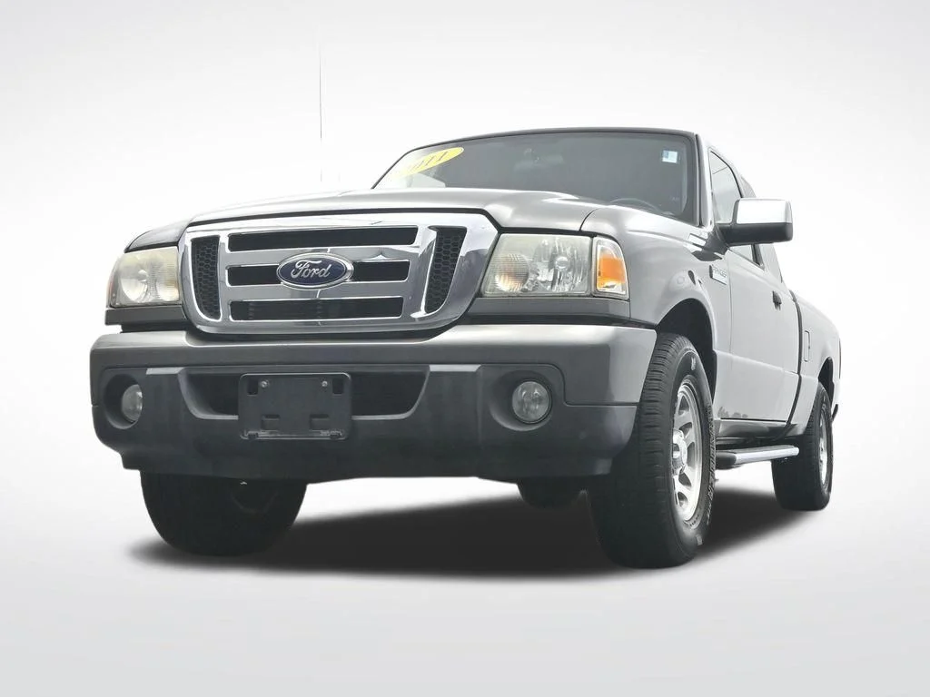 Used 2011 Dark Shadow Gray Metallic Ford XLT image 34