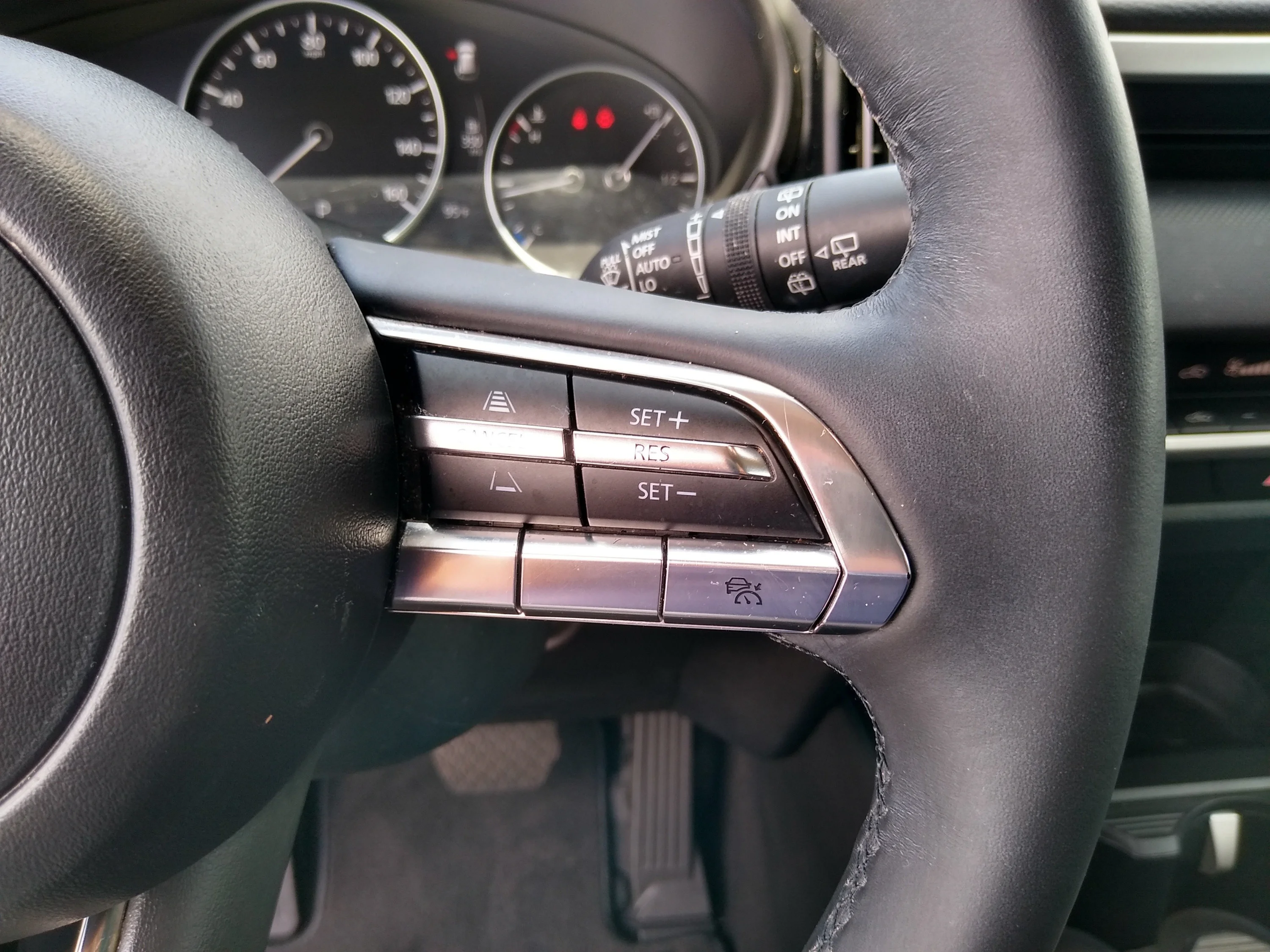 Used 2025 Ingot Blue Metallic Mazda 2.5 S Premium Package image 34