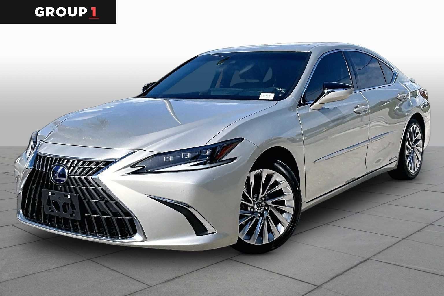 2022 Lexus ES 300h Ultra Luxury