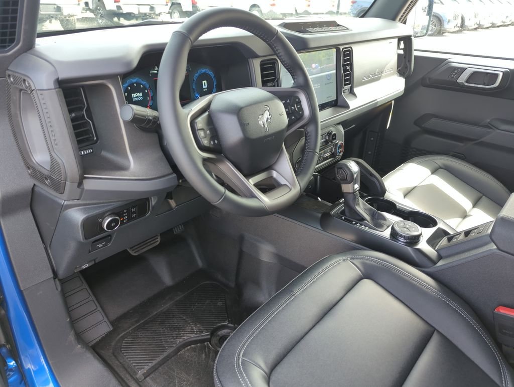 New 2026 Velocity Blue Metallic Ford Badlands® image 10