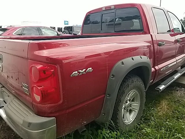 Used 2008 Red Dodge Laramie image 17
