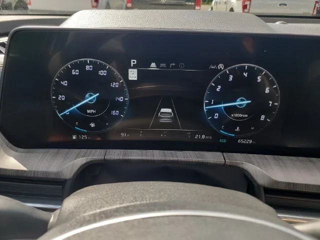 Certified Used 2023 White Kia SX-Prestige image 34