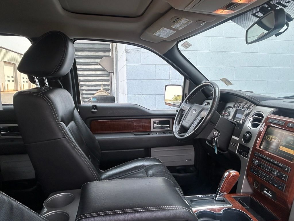 Used 2010 Silver Ford Lariat image 22