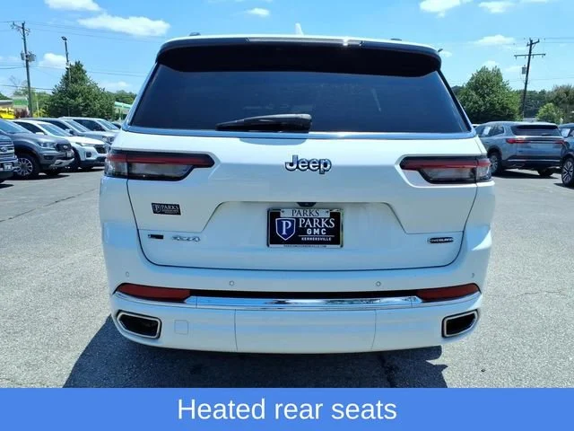 Used 2023 White Jeep Overland 4x4 image 30