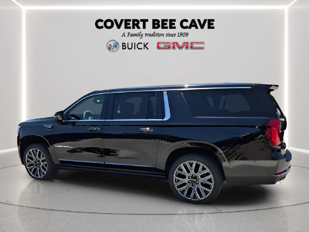 2026 GMC Yukon XL Denali Ultimate - Photo 9