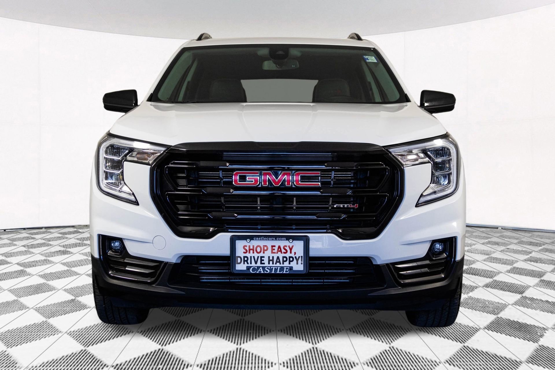 2023 GMC TERRAIN - Image 7