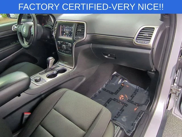 Used 2021 Silver Jeep Laredo E image 37