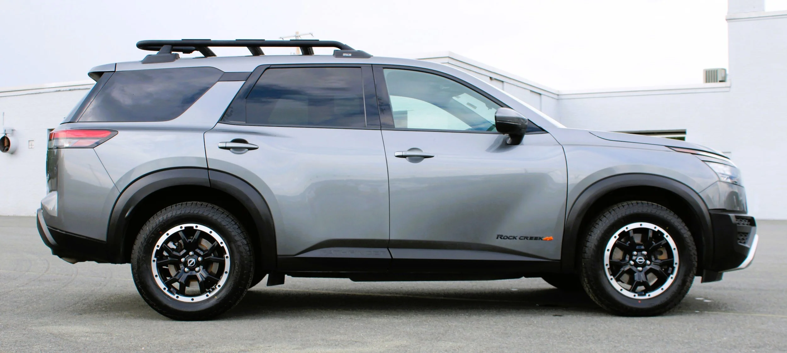 Used 2023 Gun Metallic Nissan Rock Creek image 6