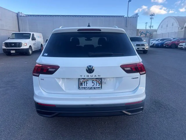 Used 2024 White Volkswagen 2.0T SE image 4