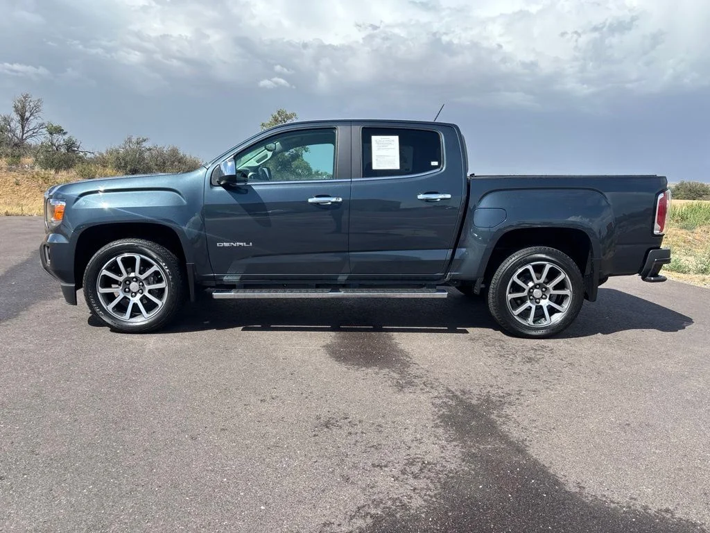 Used 2020 Blue GMC Denali image 8