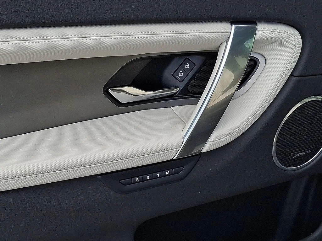 New 2026  Land Rover Landmark image 8