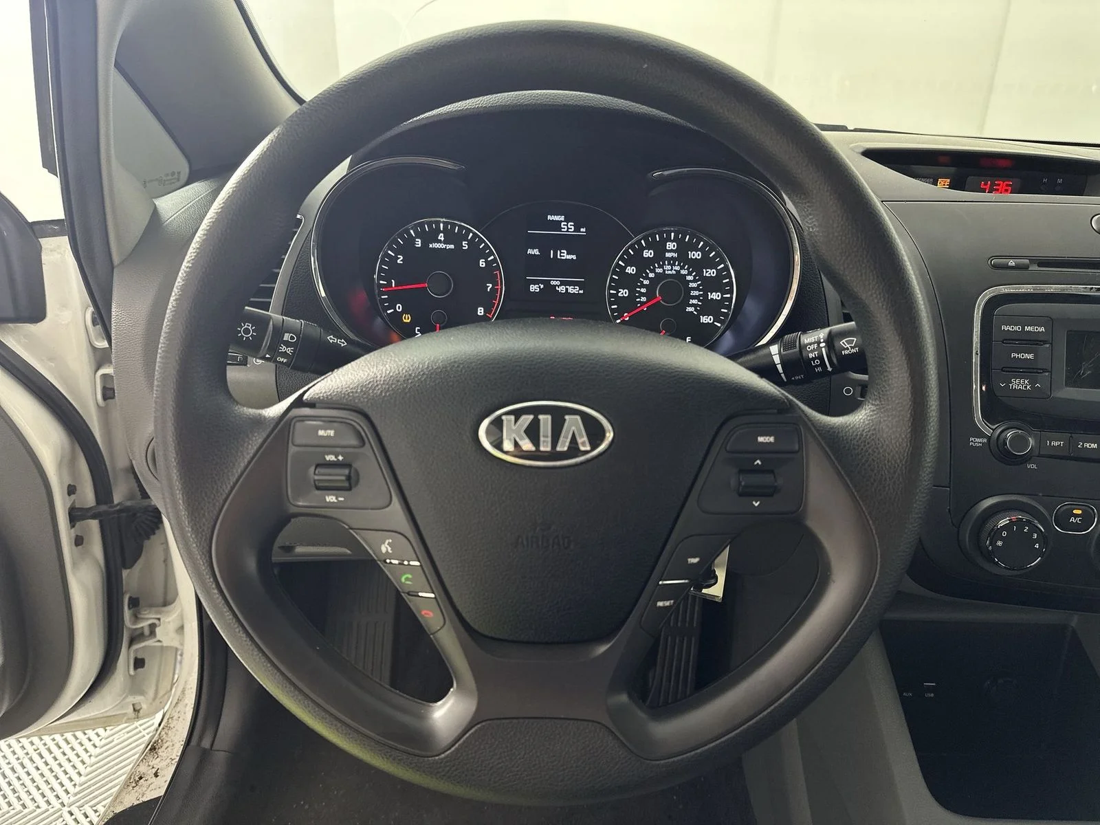 Used 2017 White Kia LX image 14