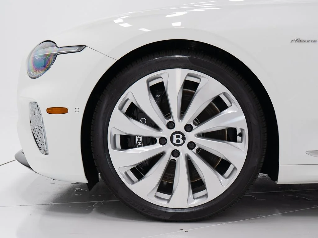 New 2026 Glacier White Bentley Azure image 35