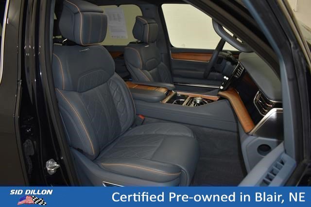 Certified Used 2024 Midnight Sky Jeep Series III image 9