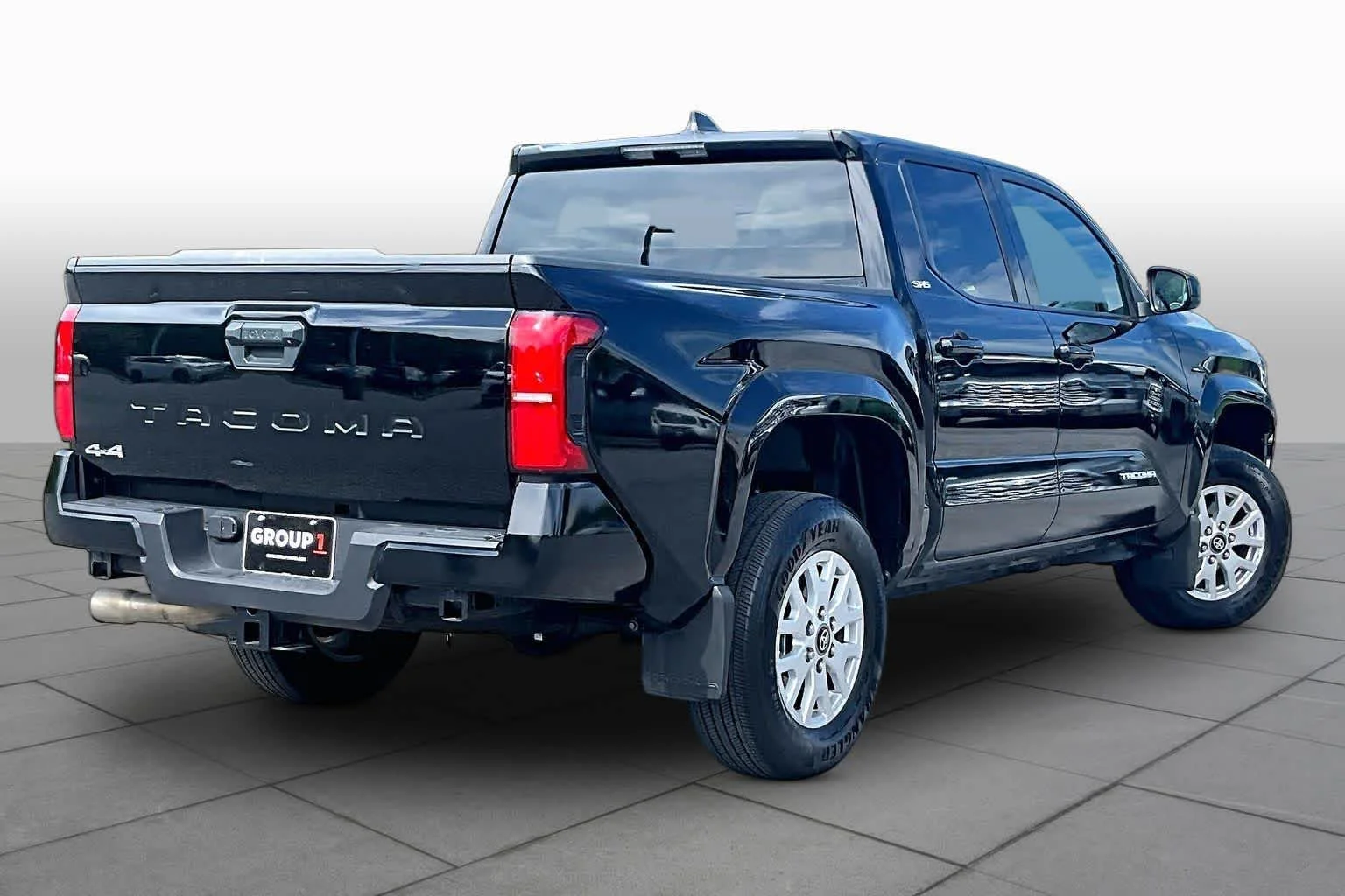 Used 2025 Black Toyota SR5 image 13